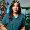 Dr Abir Ben Ouaghrem, chirurgienne maxillo-faciale et esthétique en Tunisie